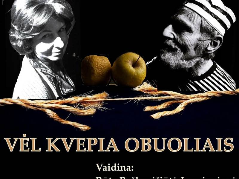 Spektaklis “Vėl kvepia obuoliais”